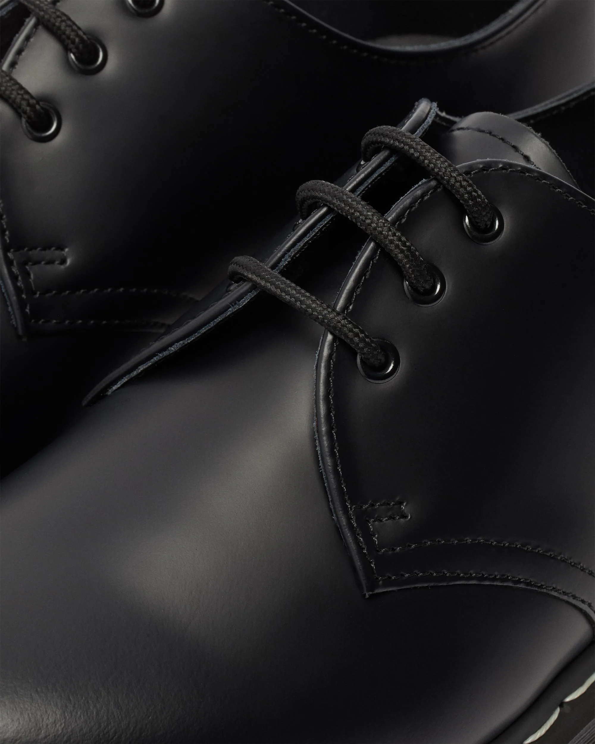 1461 White Stitch Smooth Leather Shoes - Image 3