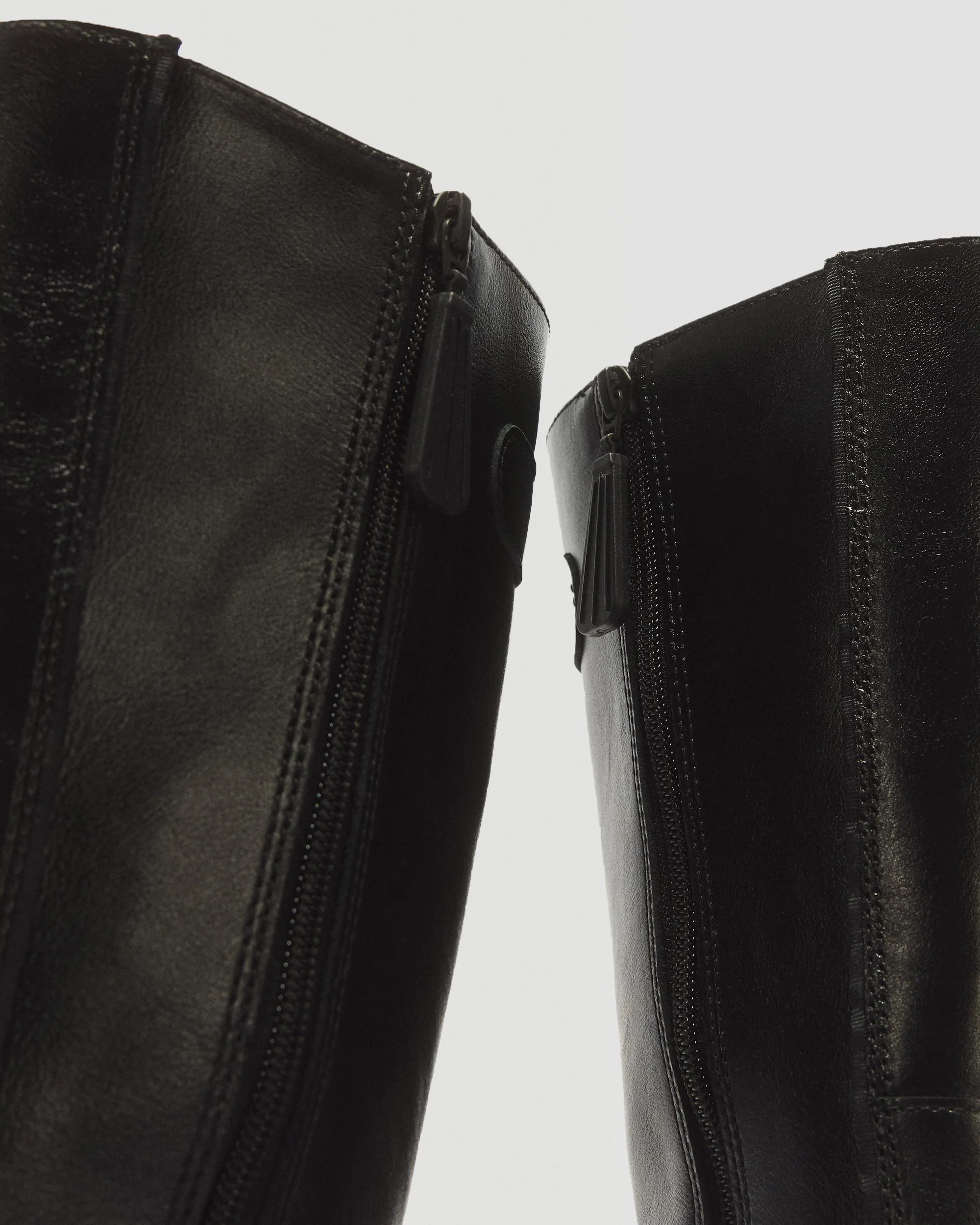 Buzz Hi Milled Gloss Leather Boots - Image 8