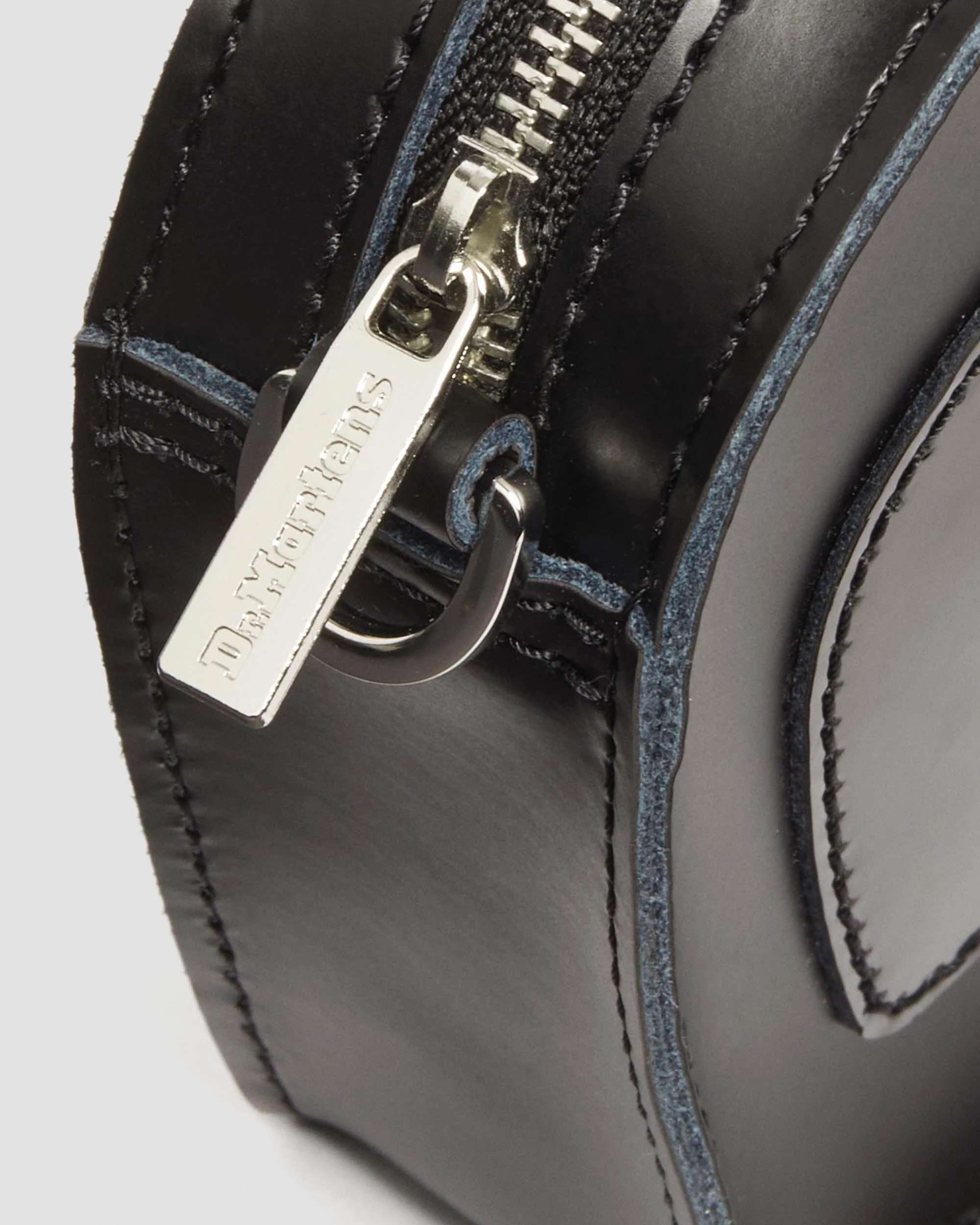 Mini Heart Shaped Leather Bag in Black - Image 4